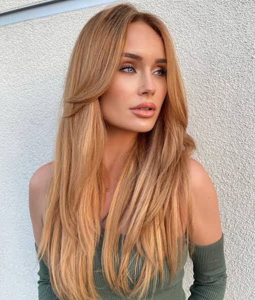 Amelia brown